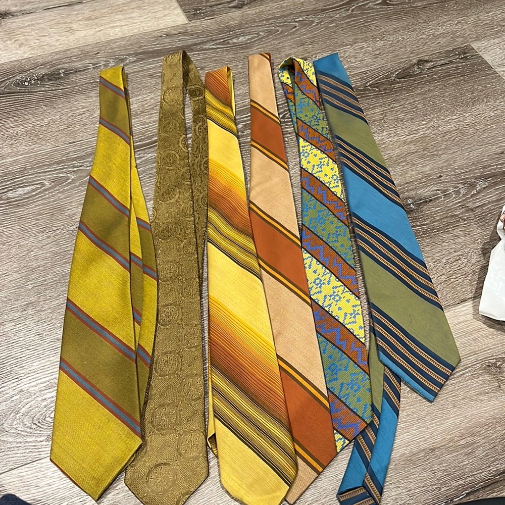 Vintage Lot: 80s/90s Wembley Men's  Bold  Pattern Colorful Ties - Bundle of 6